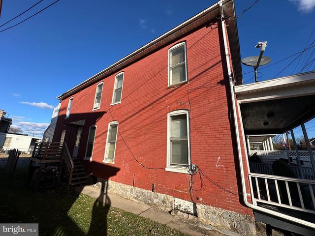 583 S SECOND STREET, Chambersburg, PA 17201