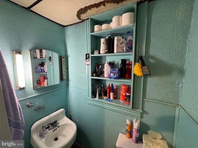 583 S SECOND STREET, Chambersburg, PA 17201