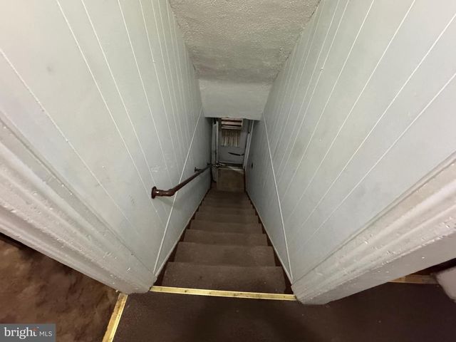 583 S SECOND STREET, Chambersburg, PA 17201