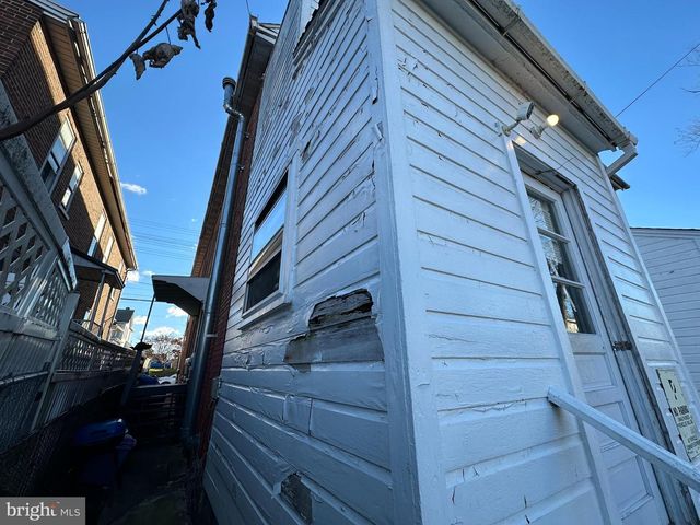 583 S SECOND STREET, Chambersburg, PA 17201