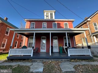 583 S SECOND STREET, Chambersburg, PA 17201