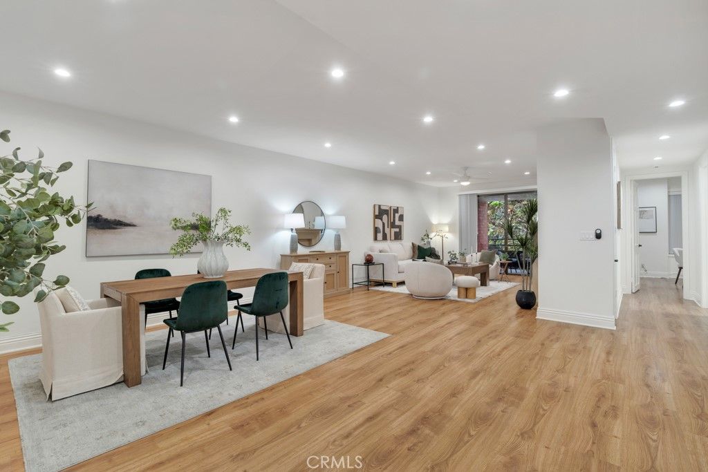 4792 Park Encino Lane 102, Encino, CA 91436 — photo 3