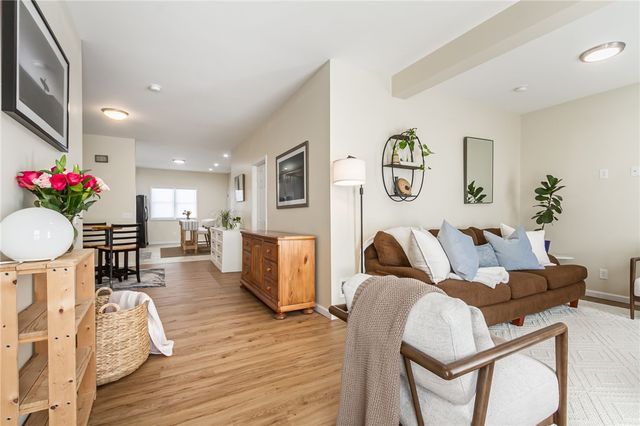 210 Henrietta Street, Rochester, NY 14620