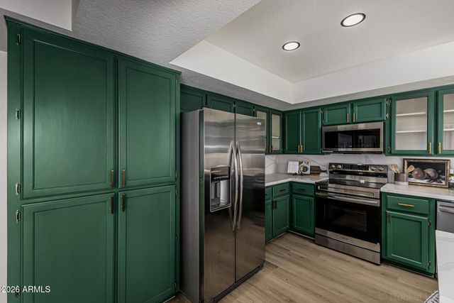 9947 E FORTUNA Avenue, Gold Canyon, AZ 85118