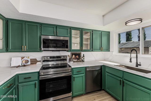 9947 E FORTUNA Avenue, Gold Canyon, AZ 85118