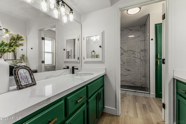 9947 E FORTUNA Avenue, Gold Canyon, AZ 85118