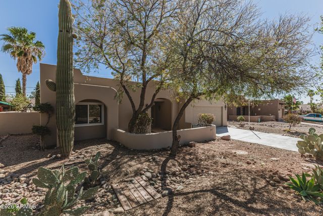 9947 E FORTUNA Avenue, Gold Canyon, AZ 85118