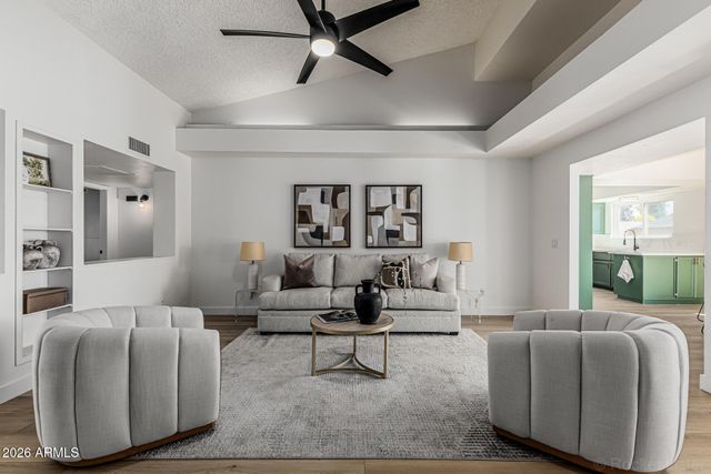 9947 E FORTUNA Avenue, Gold Canyon, AZ 85118