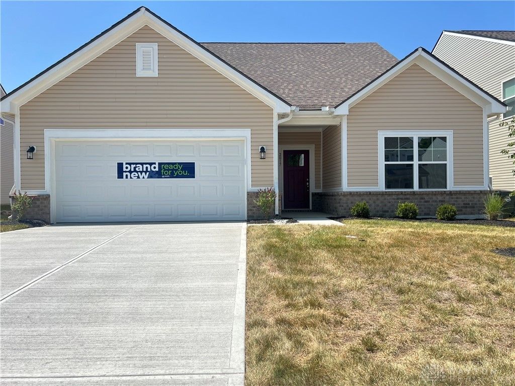 2017 Ivy Road, Clayton, OH 45315