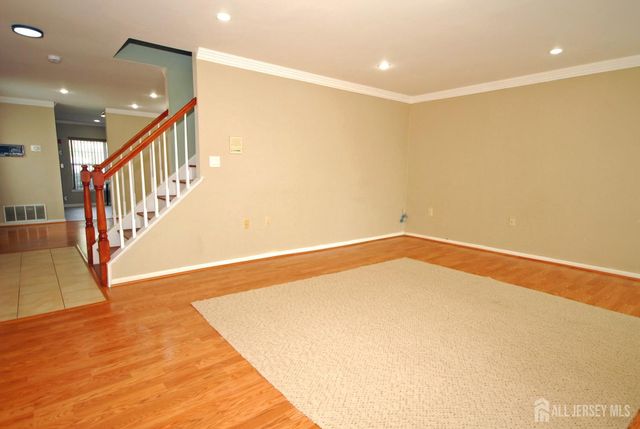 96 Brewster Circle, Old Bridge, NJ 08857