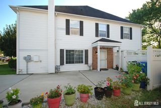96 Brewster Circle, Old Bridge, NJ 08857