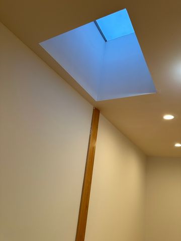 6045 W Irving park Road 2, Chicago, IL 60634