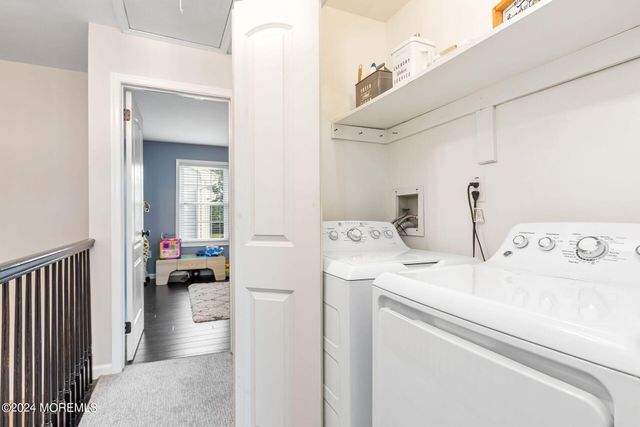 52 Aberdare Court 7, Freehold, NJ 07728