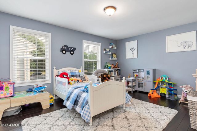 52 Aberdare Court 7, Freehold, NJ 07728