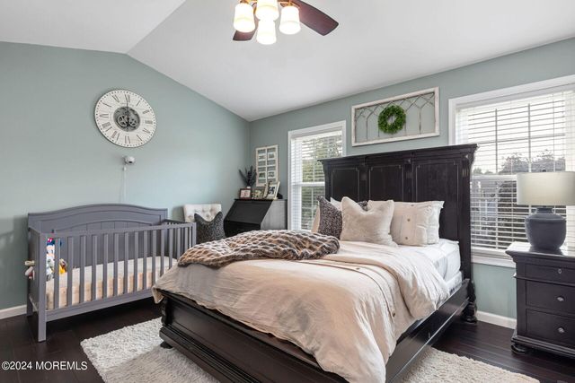 52 Aberdare Court 7, Freehold, NJ 07728