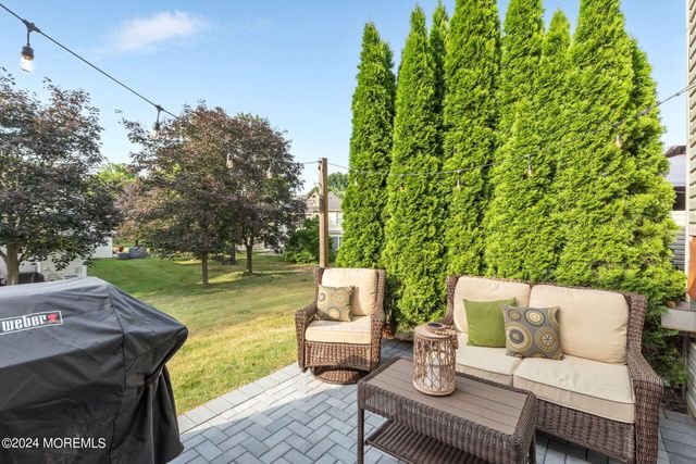 52 Aberdare Court 7, Freehold, NJ 07728