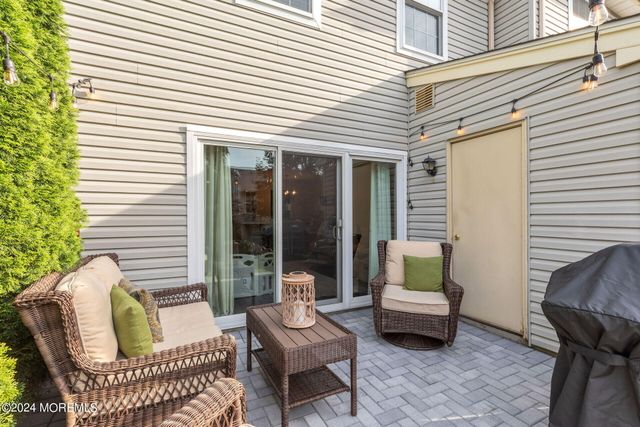 52 Aberdare Court 7, Freehold, NJ 07728