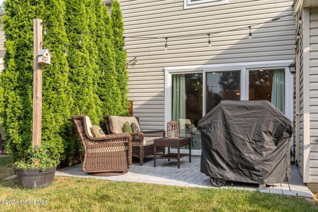 52 Aberdare Court 7, Freehold, NJ 07728