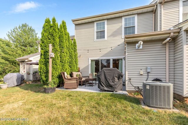 52 Aberdare Court 7, Freehold, NJ 07728