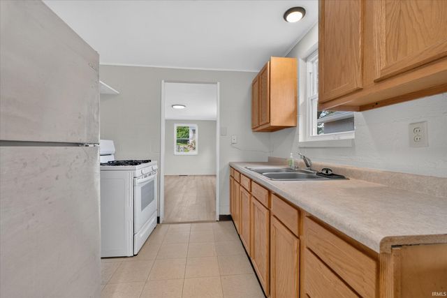 122 - 124 N Clark Street, Bloomington, IN 47408