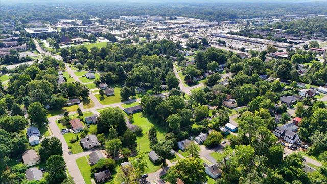 122 - 124 N Clark Street, Bloomington, IN 47408