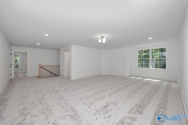 39 Trail Loop Road, Huntsville, AL 35803