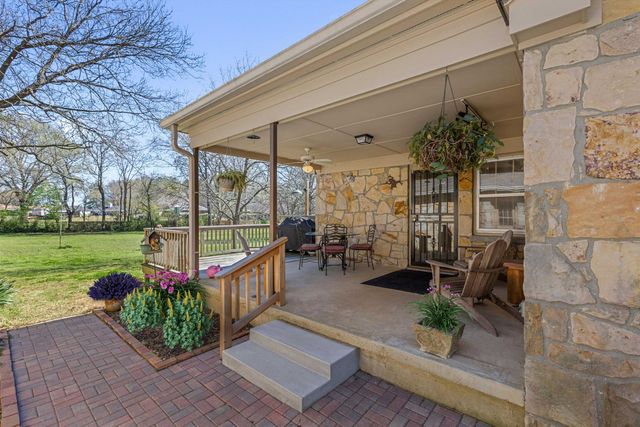 3334 OAK RD, Bartlett, TN 38135