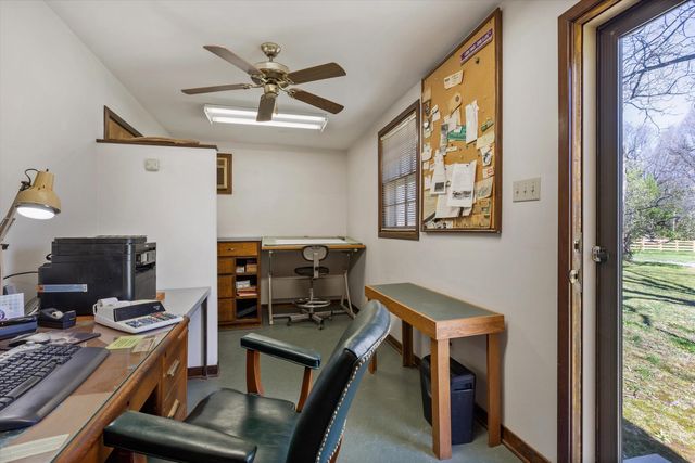 3334 OAK RD, Bartlett, TN 38135