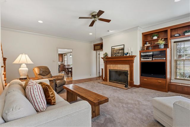 3334 OAK RD, Bartlett, TN 38135