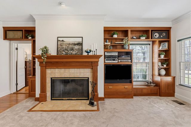 3334 OAK RD, Bartlett, TN 38135