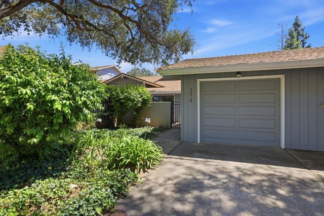 3278 Topaz Ln, Cameron Park, CA 95682