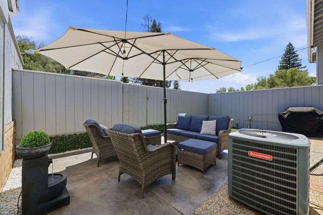 3278 Topaz Ln, Cameron Park, CA 95682