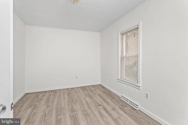 127 GREEN LN, Ewing, NJ 08638
