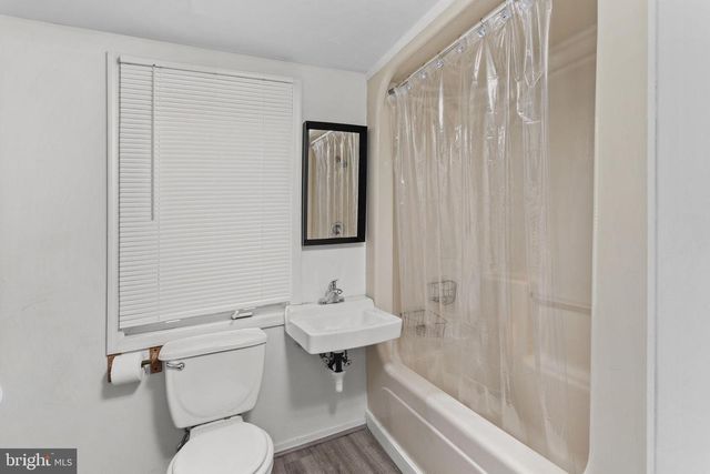 127 GREEN LN, Ewing, NJ 08638