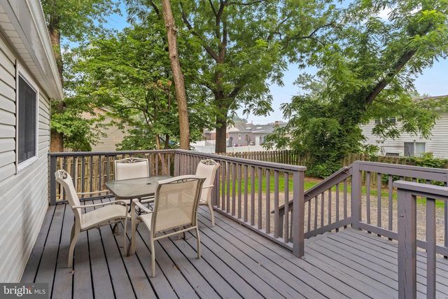 127 GREEN LN, Ewing, NJ 08638
