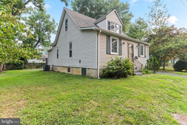 127 GREEN LN, Ewing, NJ 08638