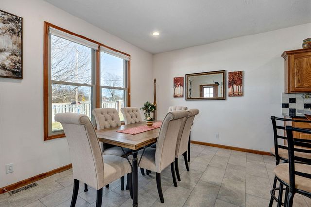 3711 W Cobblefield Street, Springfield, MO 65807