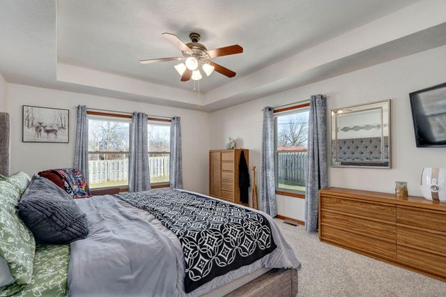 3711 W Cobblefield Street, Springfield, MO 65807