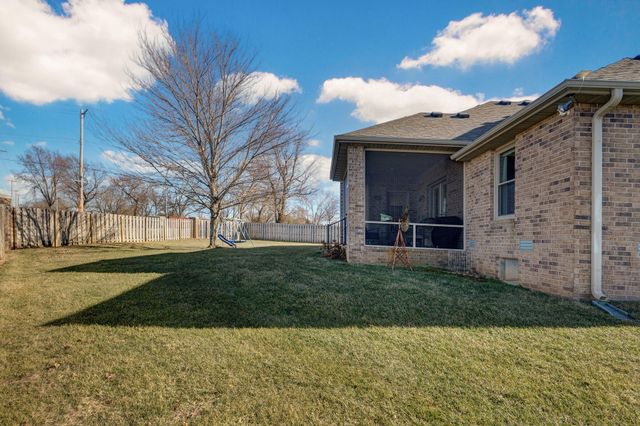 3711 W Cobblefield Street, Springfield, MO 65807