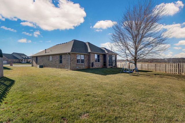 3711 W Cobblefield Street, Springfield, MO 65807