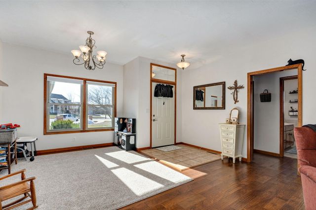 3711 W Cobblefield Street, Springfield, MO 65807