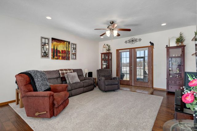 3711 W Cobblefield Street, Springfield, MO 65807