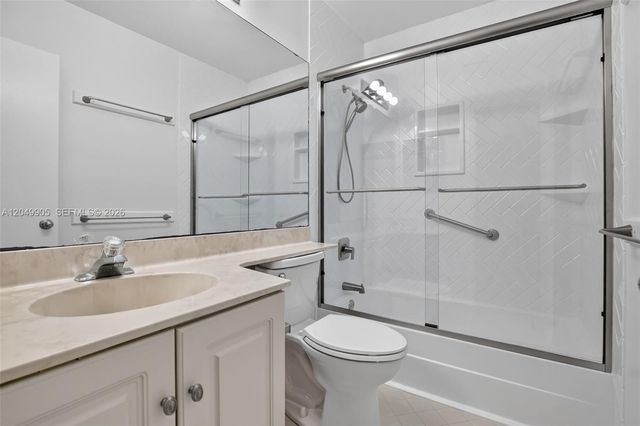1485 Seabay Rd, Weston, FL 33326
