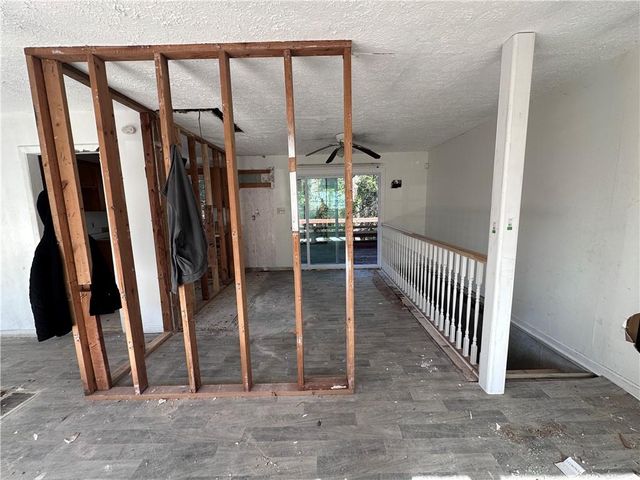 4245 Utoy SW Court, Atlanta, GA 30331