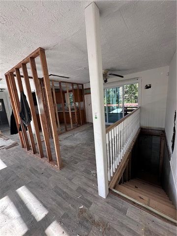 4245 Utoy SW Court, Atlanta, GA 30331