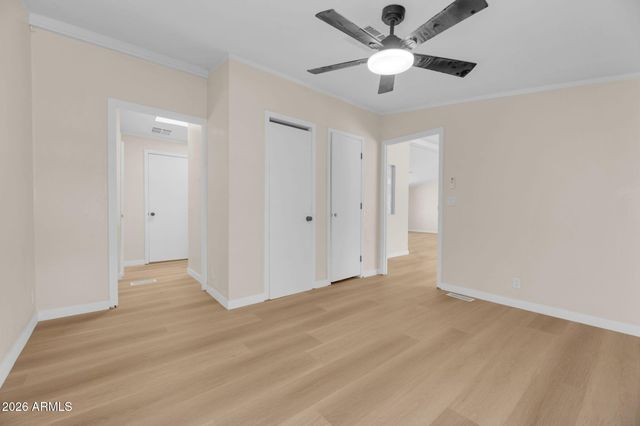 322 E WAGONER Road, Phoenix, AZ 85022