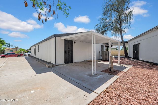 322 E WAGONER Road, Phoenix, AZ 85022