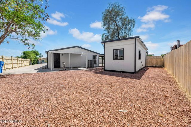 322 E WAGONER Road, Phoenix, AZ 85022