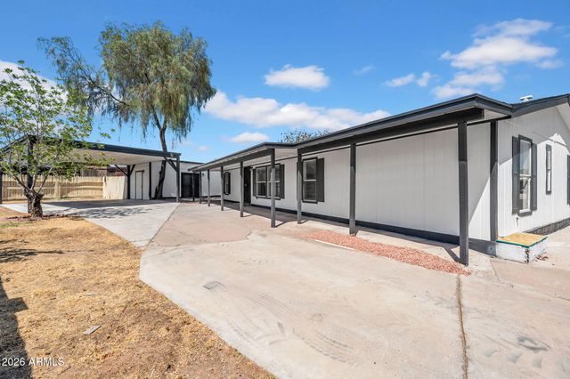 322 E WAGONER Road, Phoenix, AZ 85022