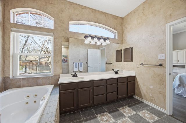 2480 Glen Ridge Drive, Highland Village, TX 75077